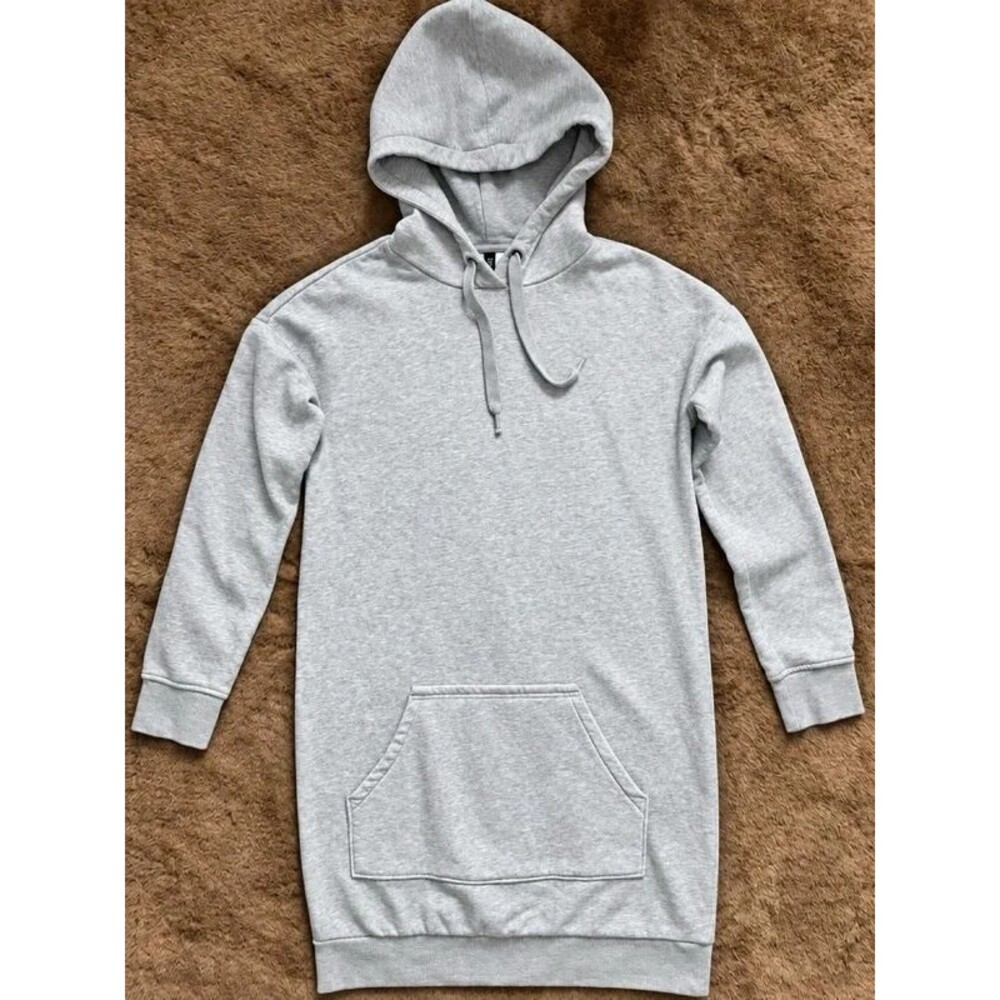 Long Sweater With Hoodie and Pockets
